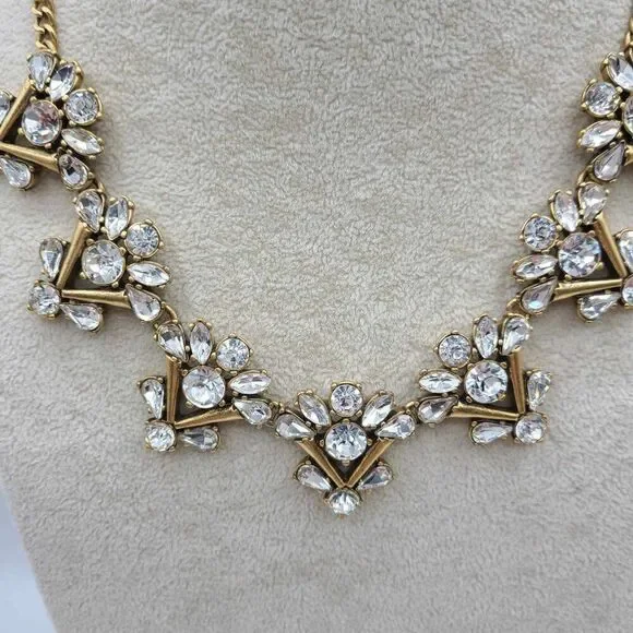 J Crew Clear Crystal Gold Tone V Cluster Statement Necklace - Picture 7 of 9